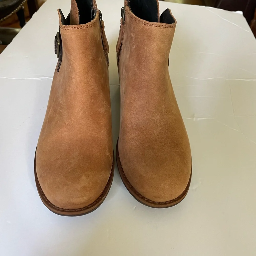 Merrell Women's Shiloh Ankle Booties - Picture 2 of 4